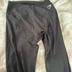Black Gymshark full leg leggings.
